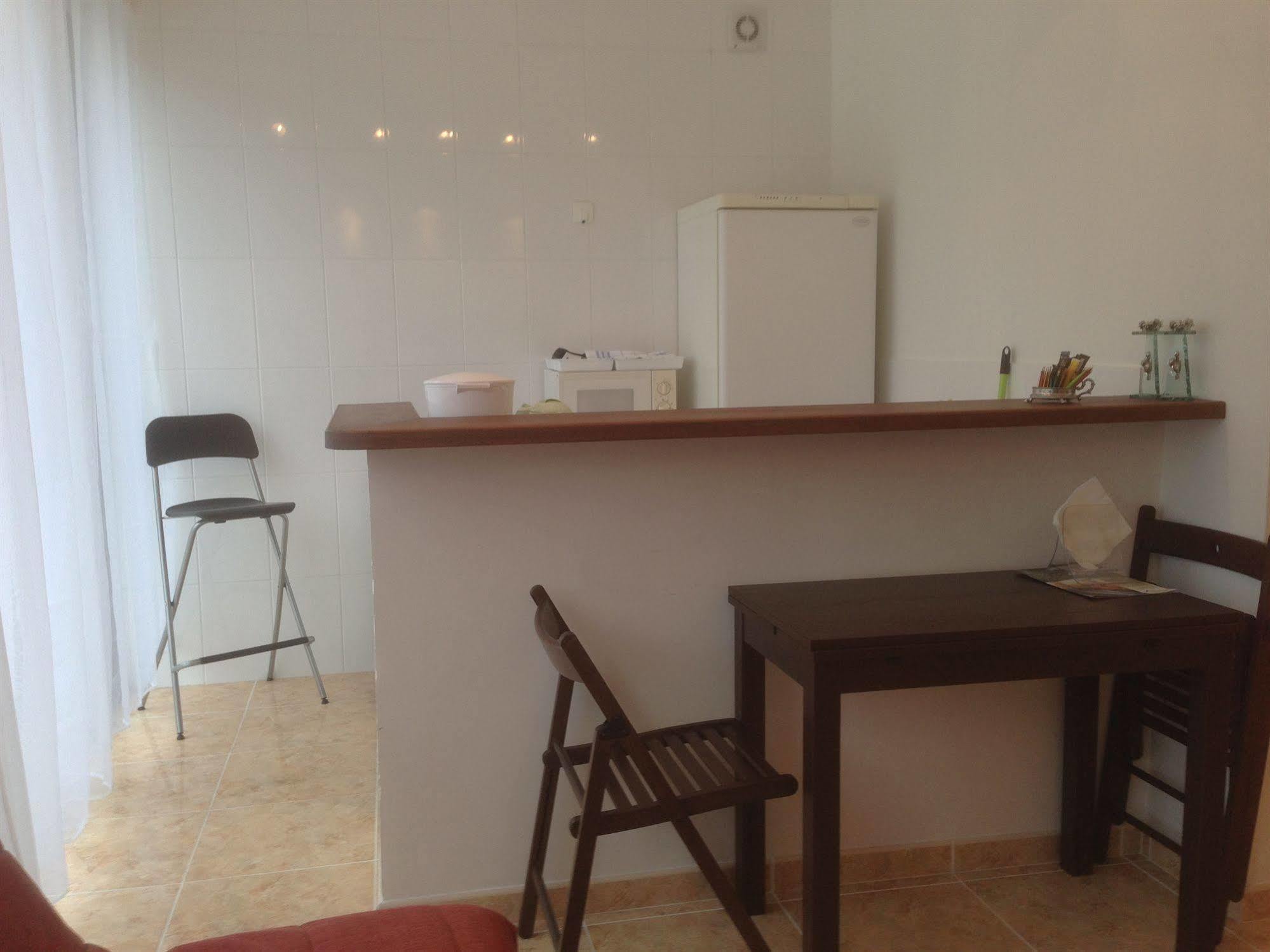 Top' Appart Hotel Pont-Sainte-Maxence Esterno foto