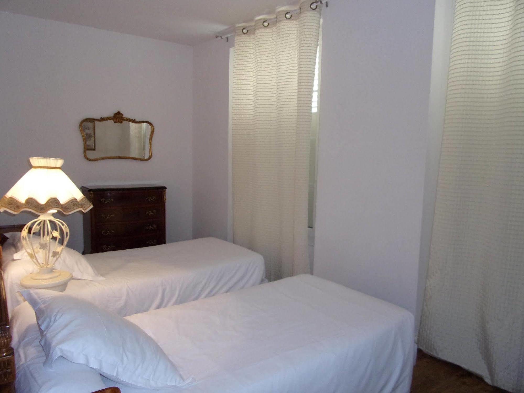 Top' Appart Hotel Pont-Sainte-Maxence Esterno foto